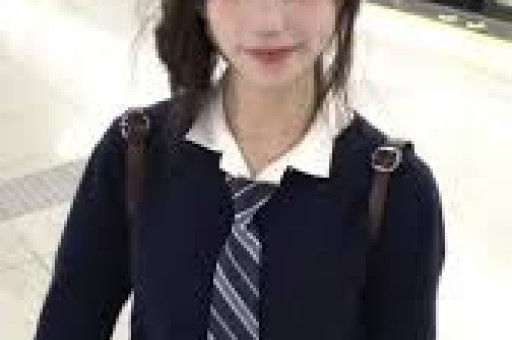 冉莹颖人设崩了想和邹市明收入AA女方账号被冲 网友神评太扎心